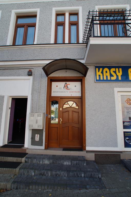 Apartamenty Ostrowiec - Pokoje Goscinne Centrum Ostrowiec Świętokrzyski エクステリア 写真